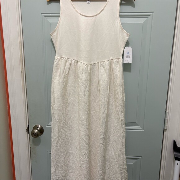 Time and Tru Dresses & Skirts - Time and Tru Maxi Dress Womens M Ivory Sleeveless Scoop Neck Casual Long